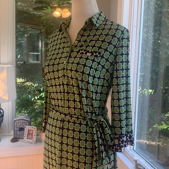 Donna Morgan Dress NWOT Super pretty beautiful pattern in Green/black/white SZ 8 - Picture 4 of 5